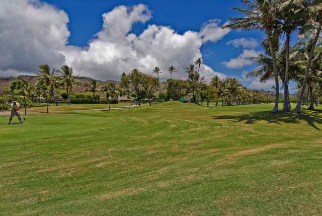 Kahala Beach Interior