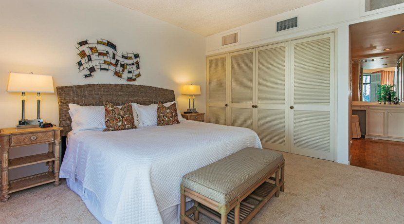 468 Kahala Beach | Honolulu, HI