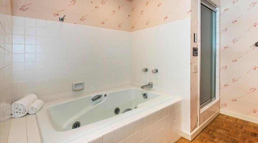 468 Kahala Beach | Honolulu, HI