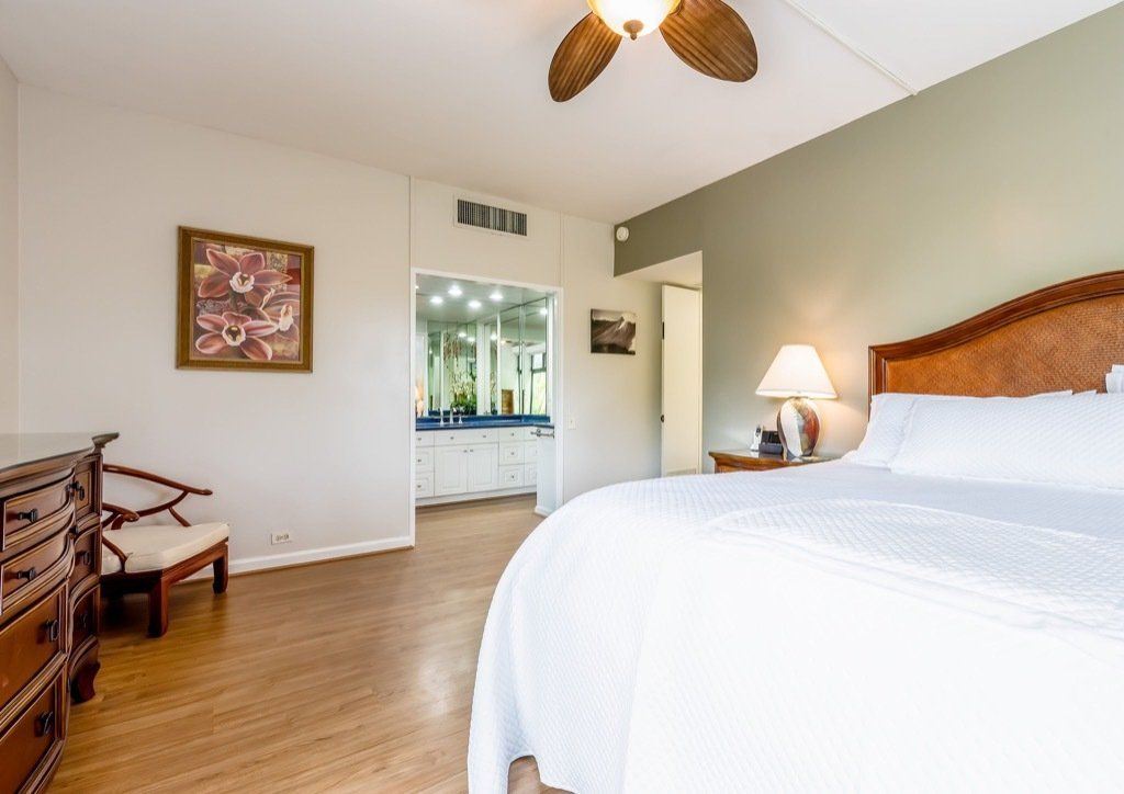 141 Kahala Beach | Honolulu, HI