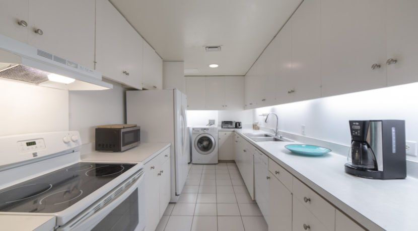 164 Kahala Beach | Honolulu, HI