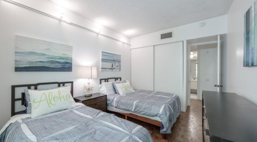 164 Kahala Beach | Honolulu, HI