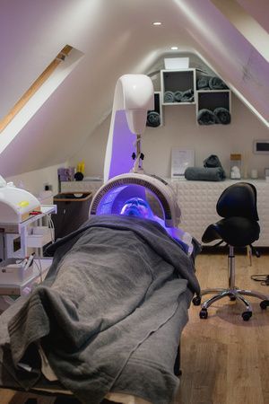 Dermalux LED at The Beauty Guru