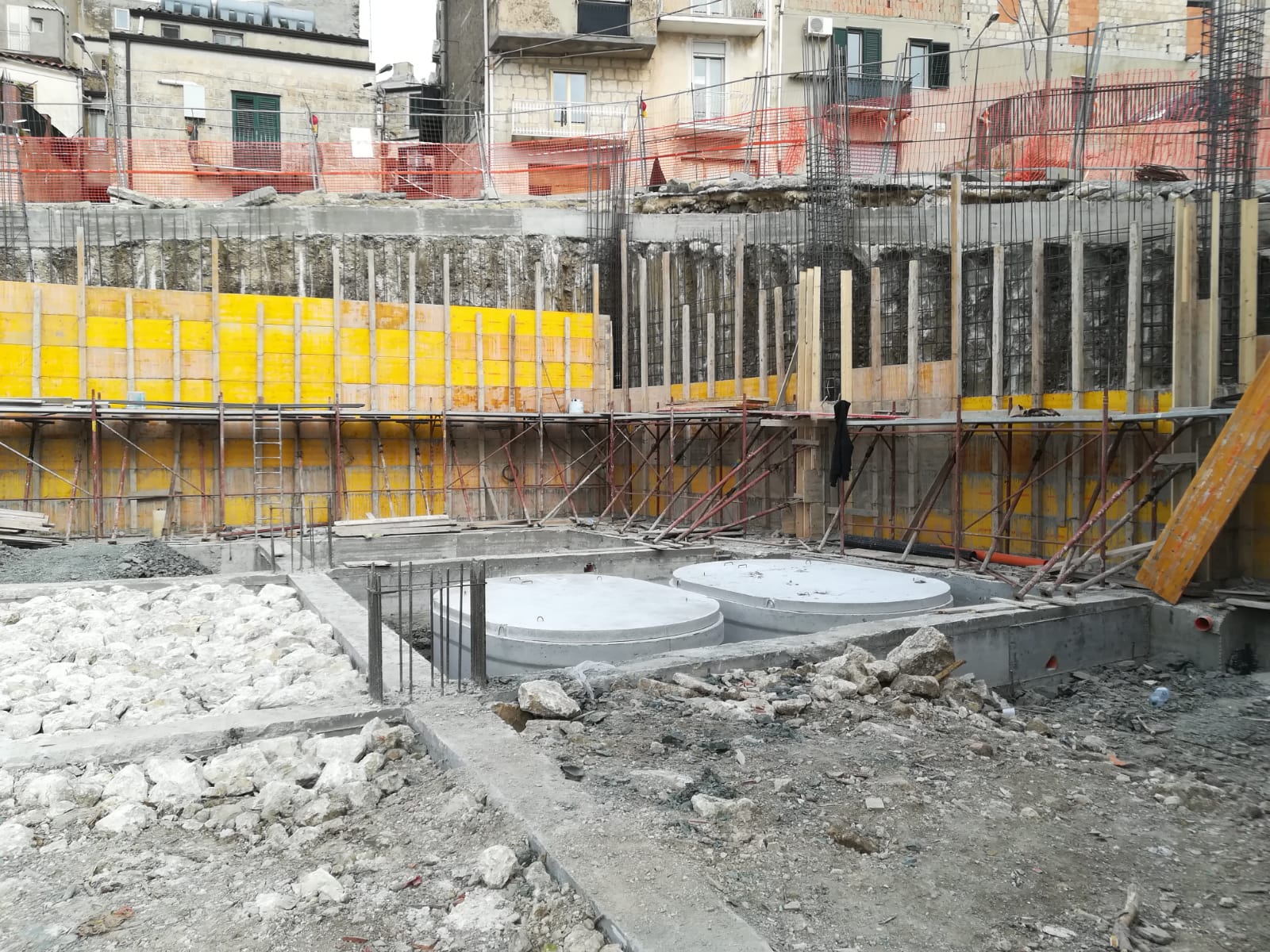 installazione fosse biologiche in cantiere