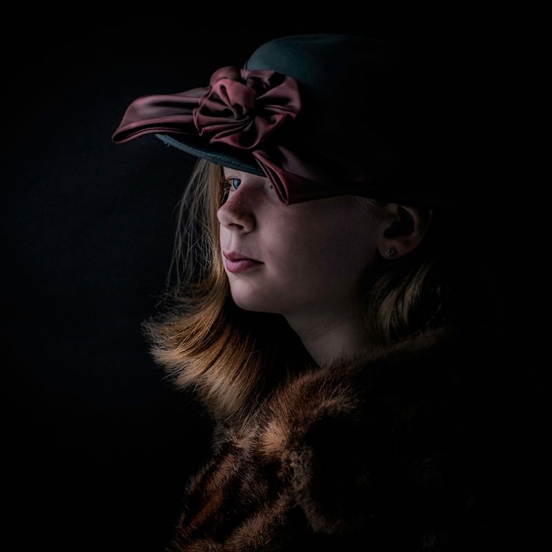 Meisje in studiolicht