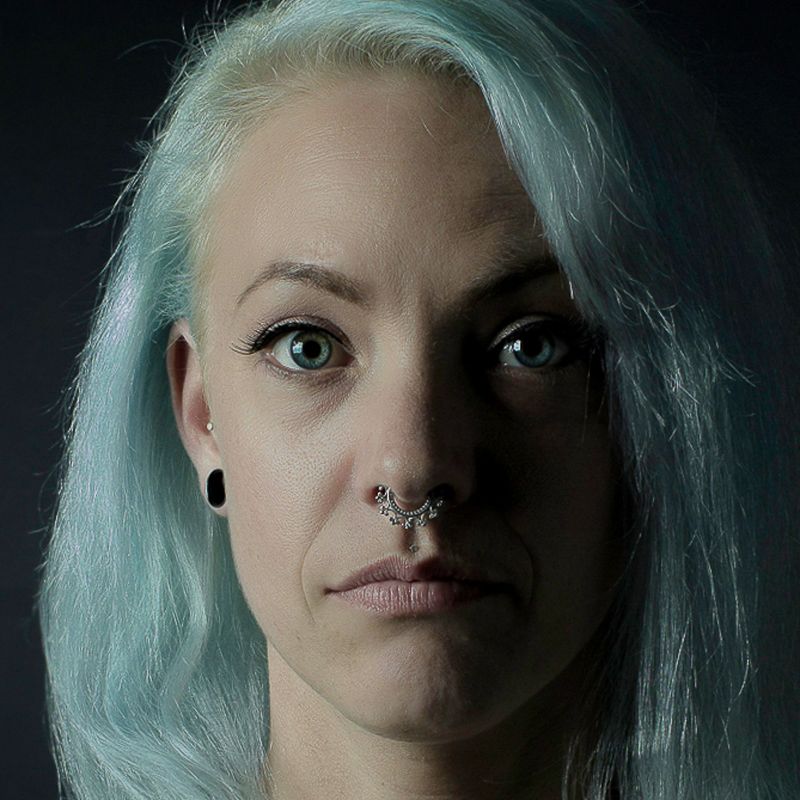 Vrouwelijk studiomodel