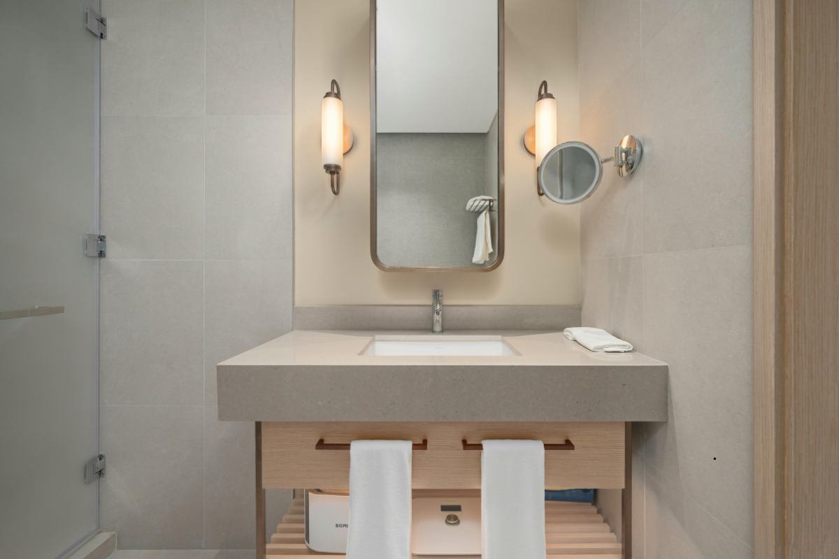 bathroom paint colour
