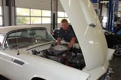 Professional performing transmission repair in Lincoln, NE