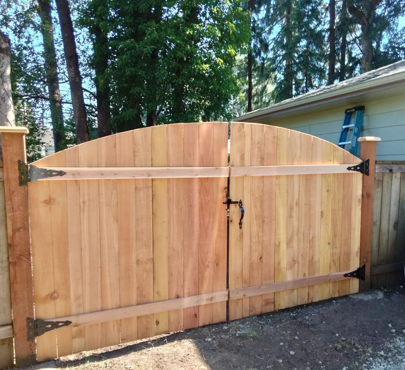 Expert gate construction in Lacey, WA