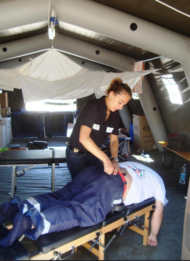 dottoressa durante una terapia