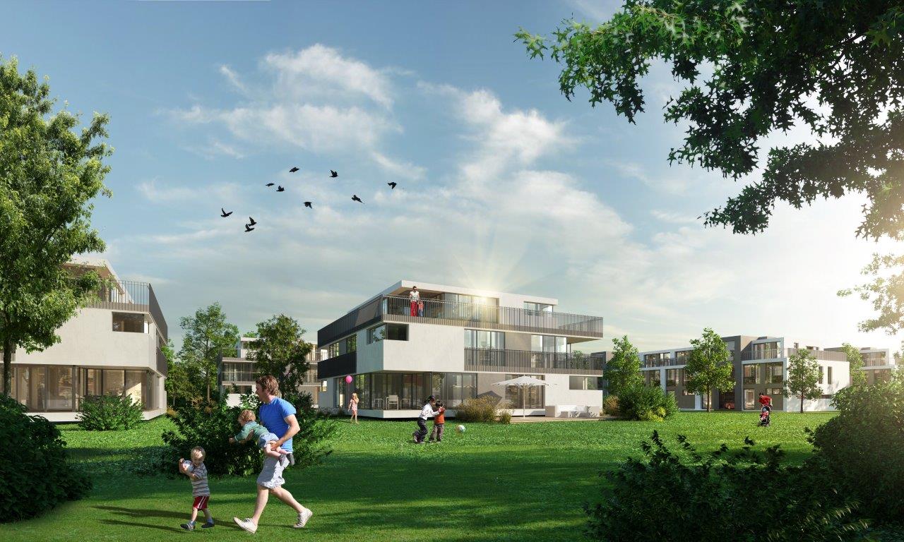 Ein Mann geht mit einem Kind in einem Park mit Häusern im Hintergrund spazieren