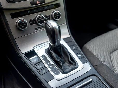How Does an Automatic Transmission Know When to Shift?