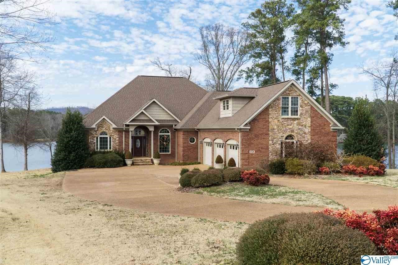 Debbie Mathis Realty & Auction Scottsboro, AL