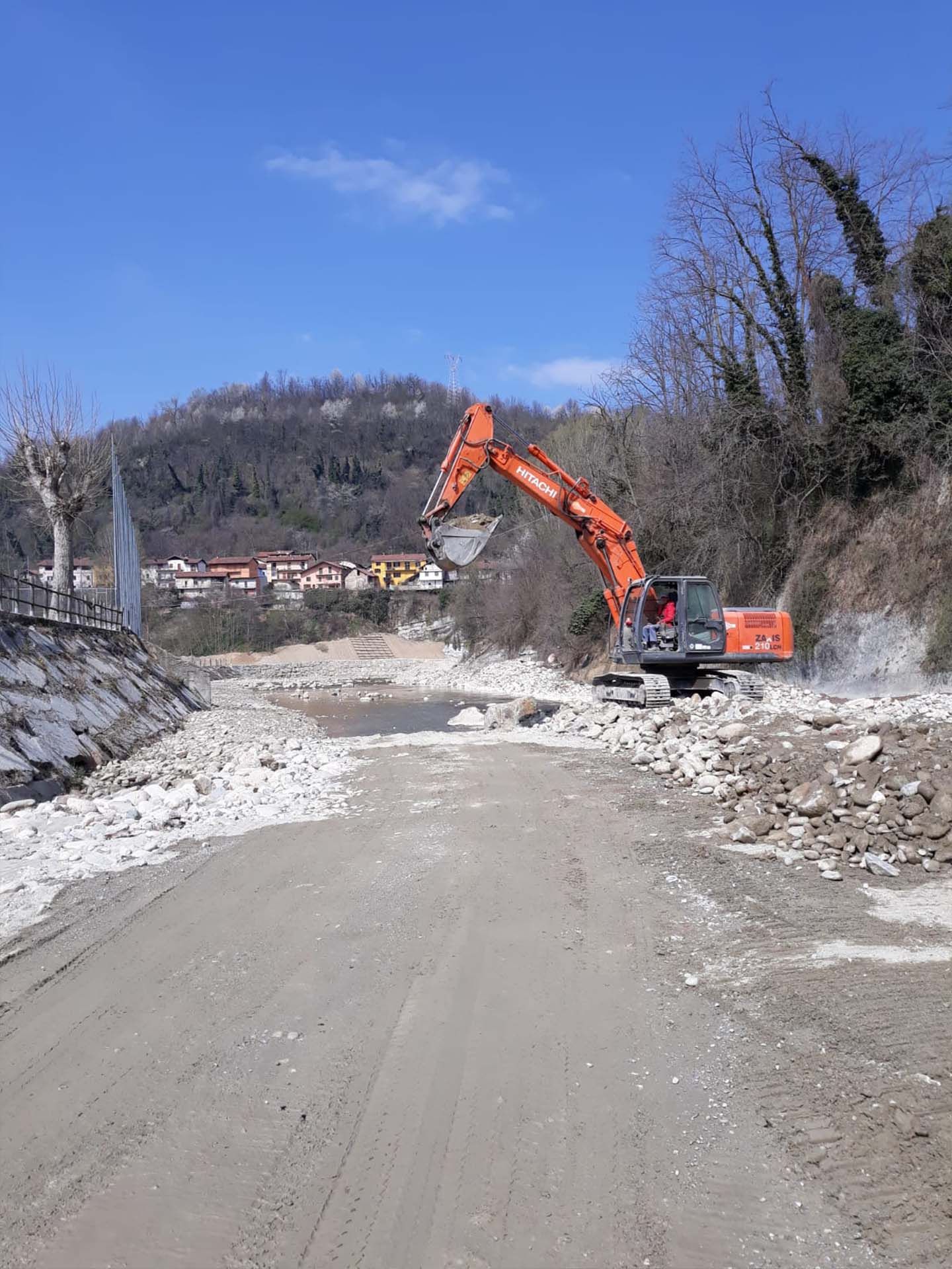 movimento terra restauri