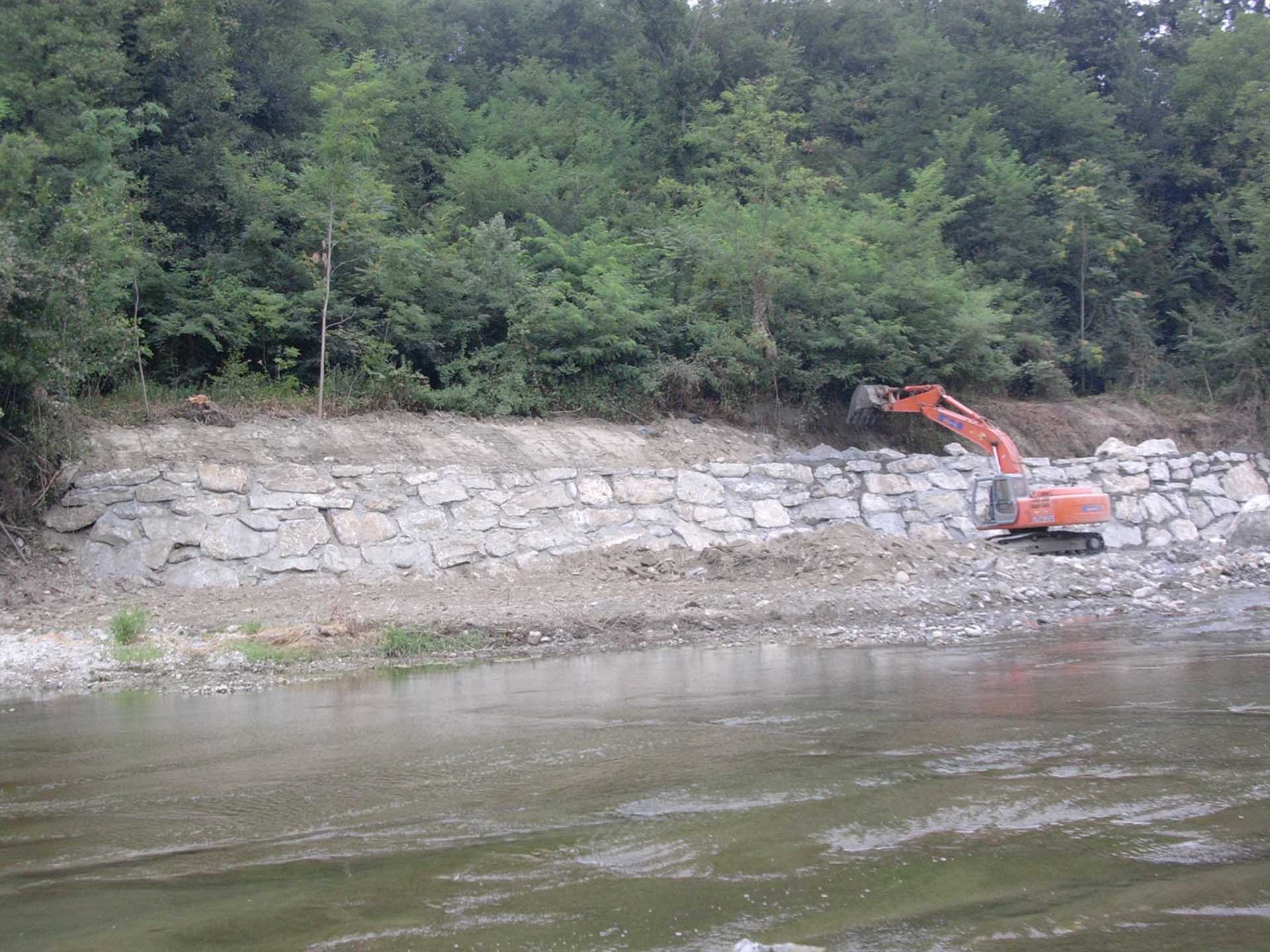 scogliere e lavori fluviali