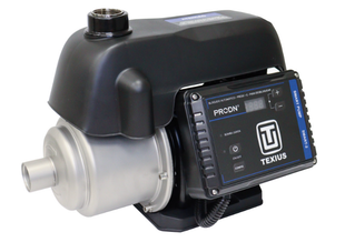 Uma bomba de água de aço inoxidável com motor preto