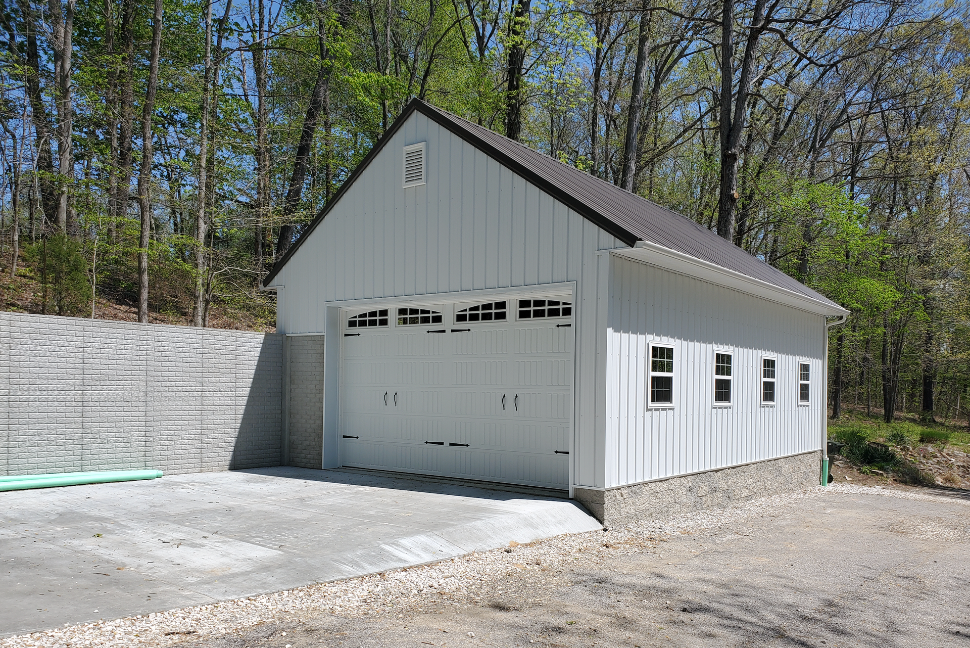 garage, concrete driveway