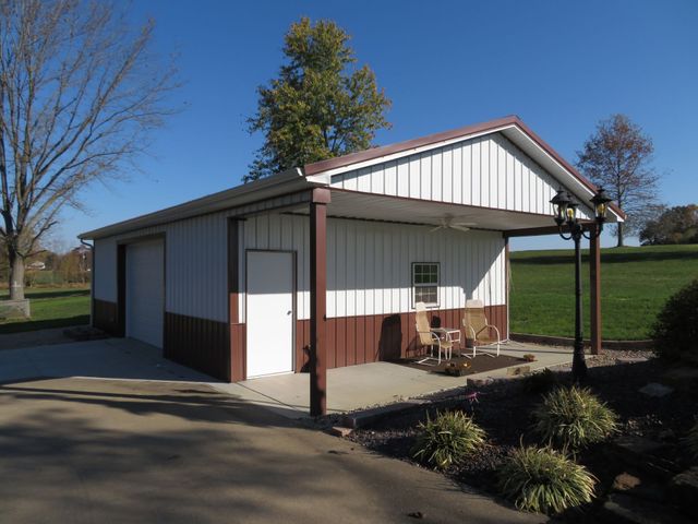 26x52 Large Custom Garage - Metal Barn Central