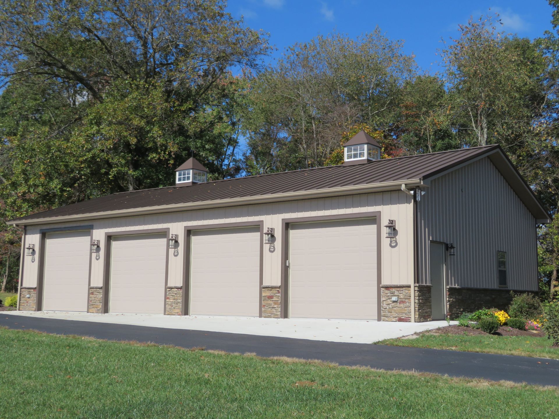 garage with camper storage,