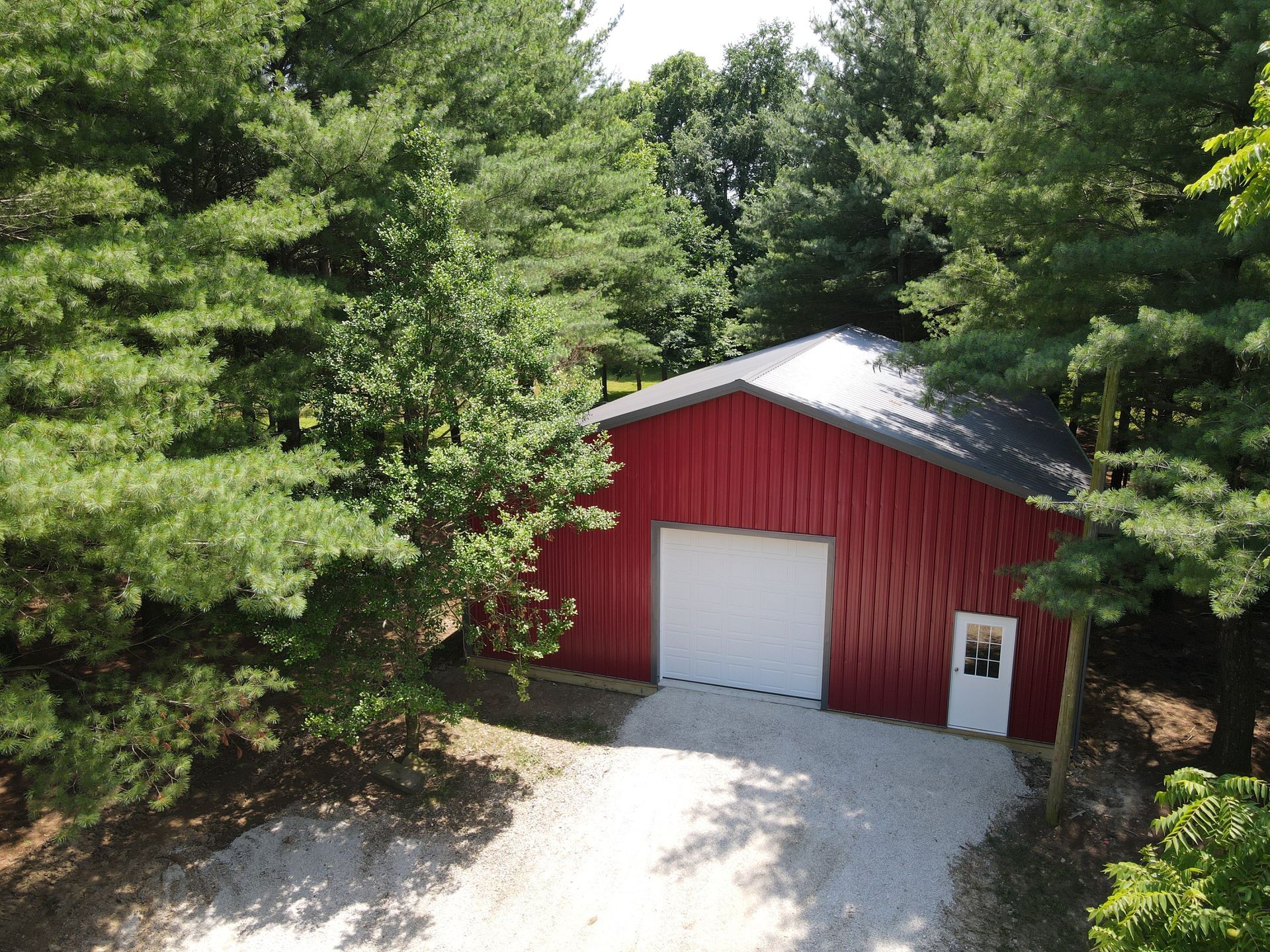 Metal Pole Barn Style Garage
