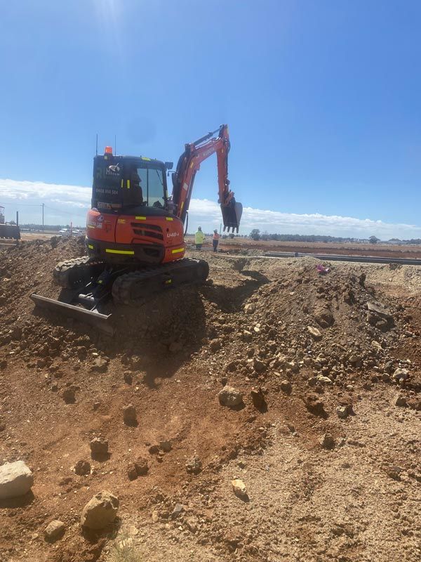 Site Project Preparation using Excavator — RL Hire In Dubbo, NSW