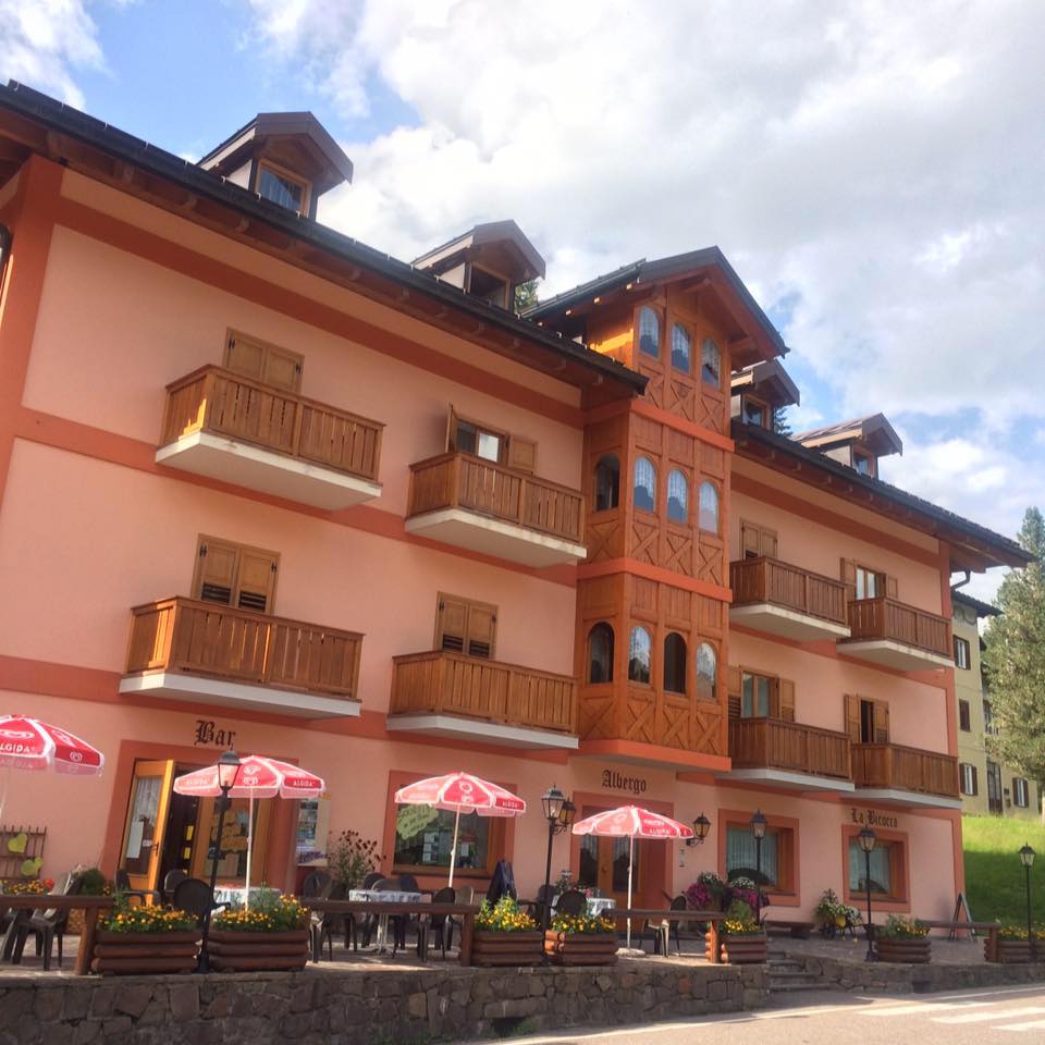 struttura ricettiva con dehors