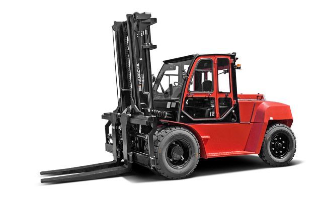 Large Pneumatic Forklift 17,500 - 25,000lbs