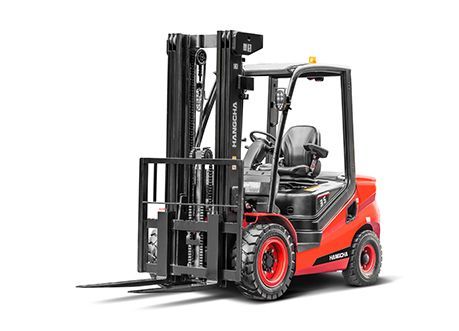 XF2 series Pneumatic Forklift 3,000 - 7,000lbs
