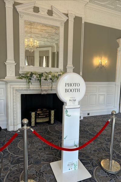Luxury Photo Booth Hire at Oakley Hall, Basingstoke | A Beautiful Nepalese Wedding Celebration for Bina & Jiwan - Party Delights Photo Booth
