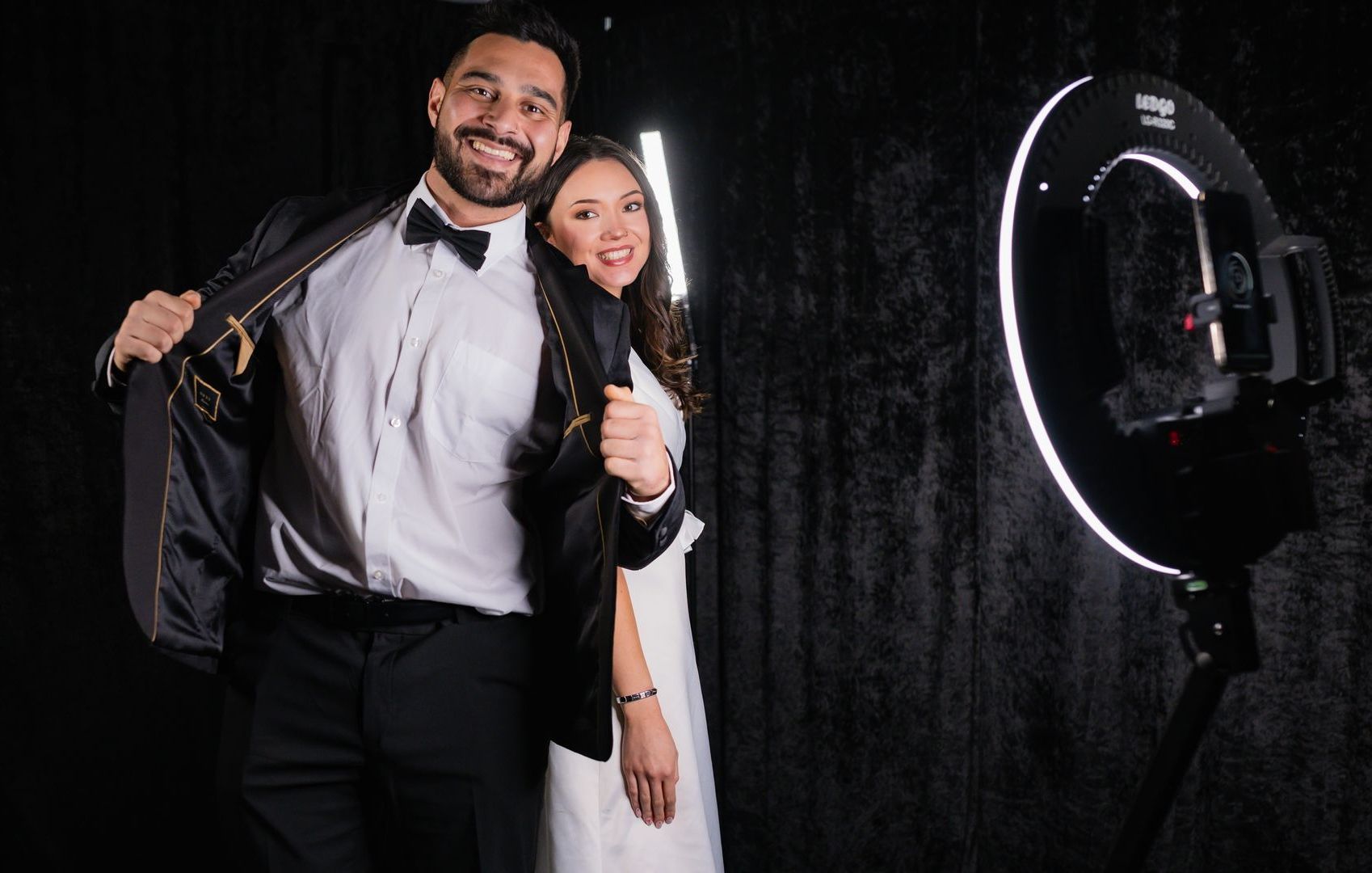 360 Video Booth Hire - Party Delights Photo Booth - Hampshire