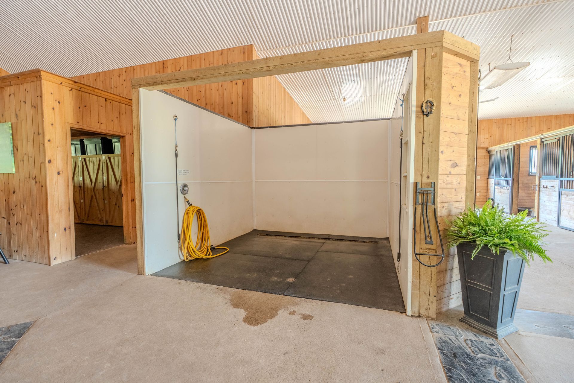 Riding arena and stalls 