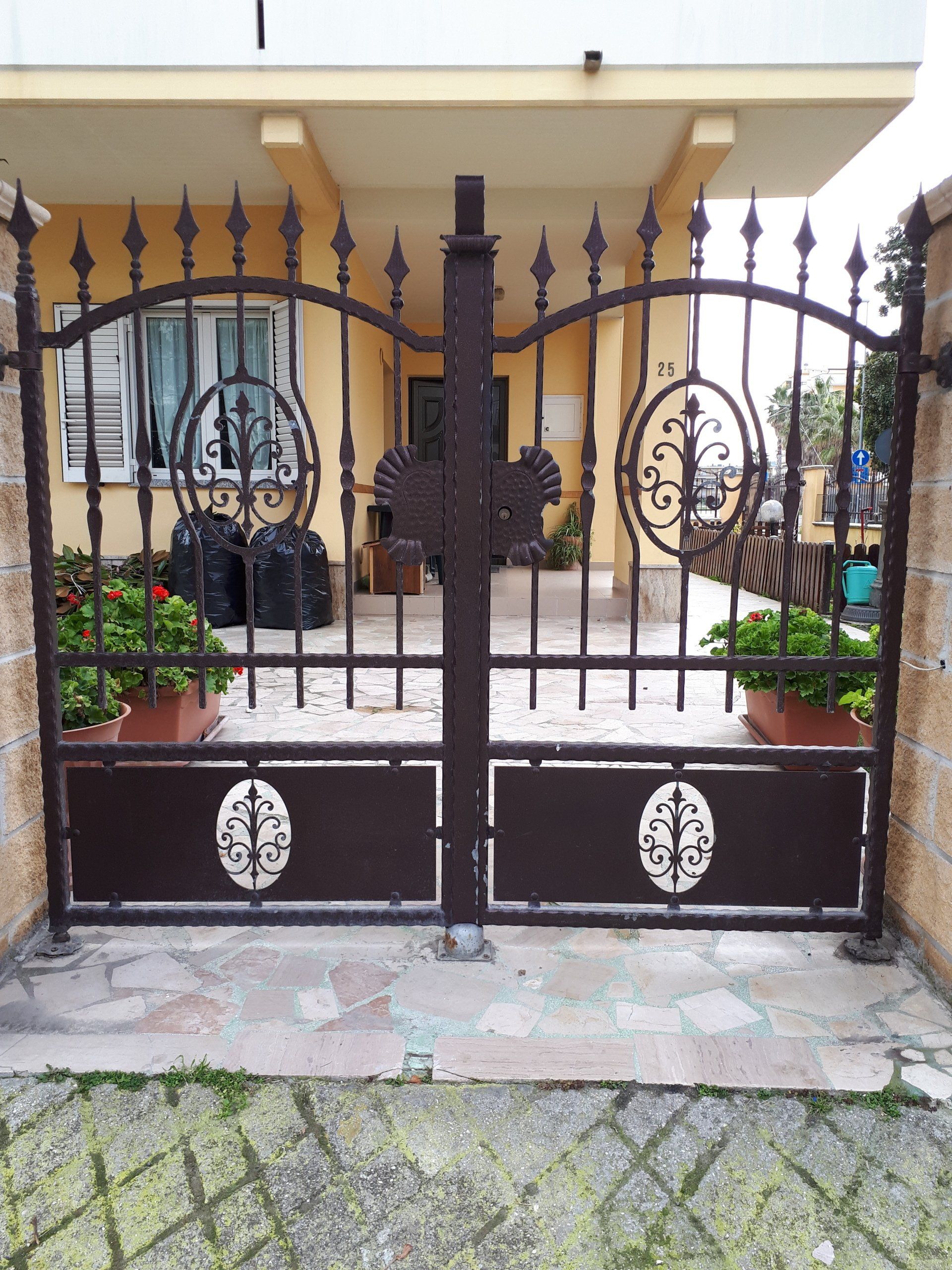 carpenteria metallica pesante e leggera