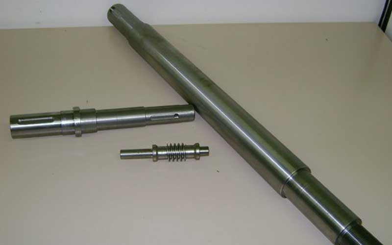 lavorazioni di tornitura e fresatura