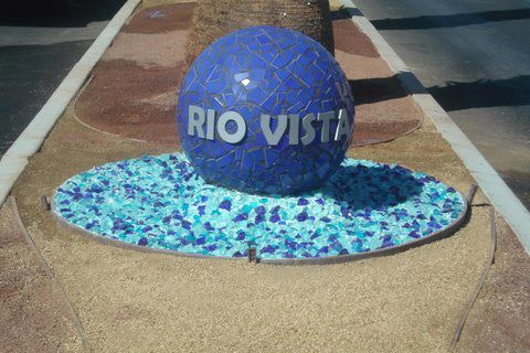 A blue ball with the words rio vista written on it