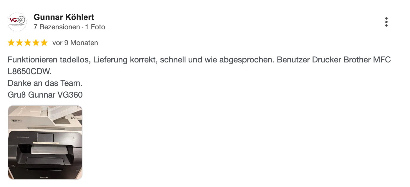 Testbericht eines Brother-Druckers von Gunnar Konert. Bewertung: 4,9 Sterne. Schwarzweißdrucker sichtbar.