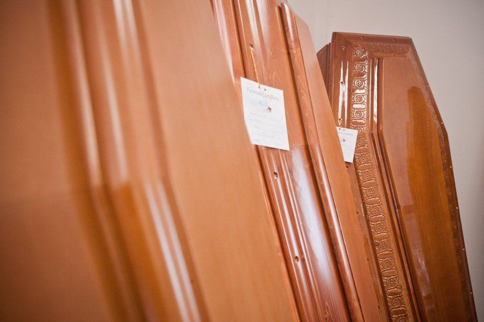 cofani in legno pregiato