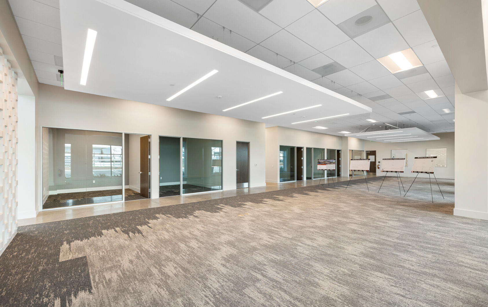 Commercial office space with plenty of open space - showing office rooms