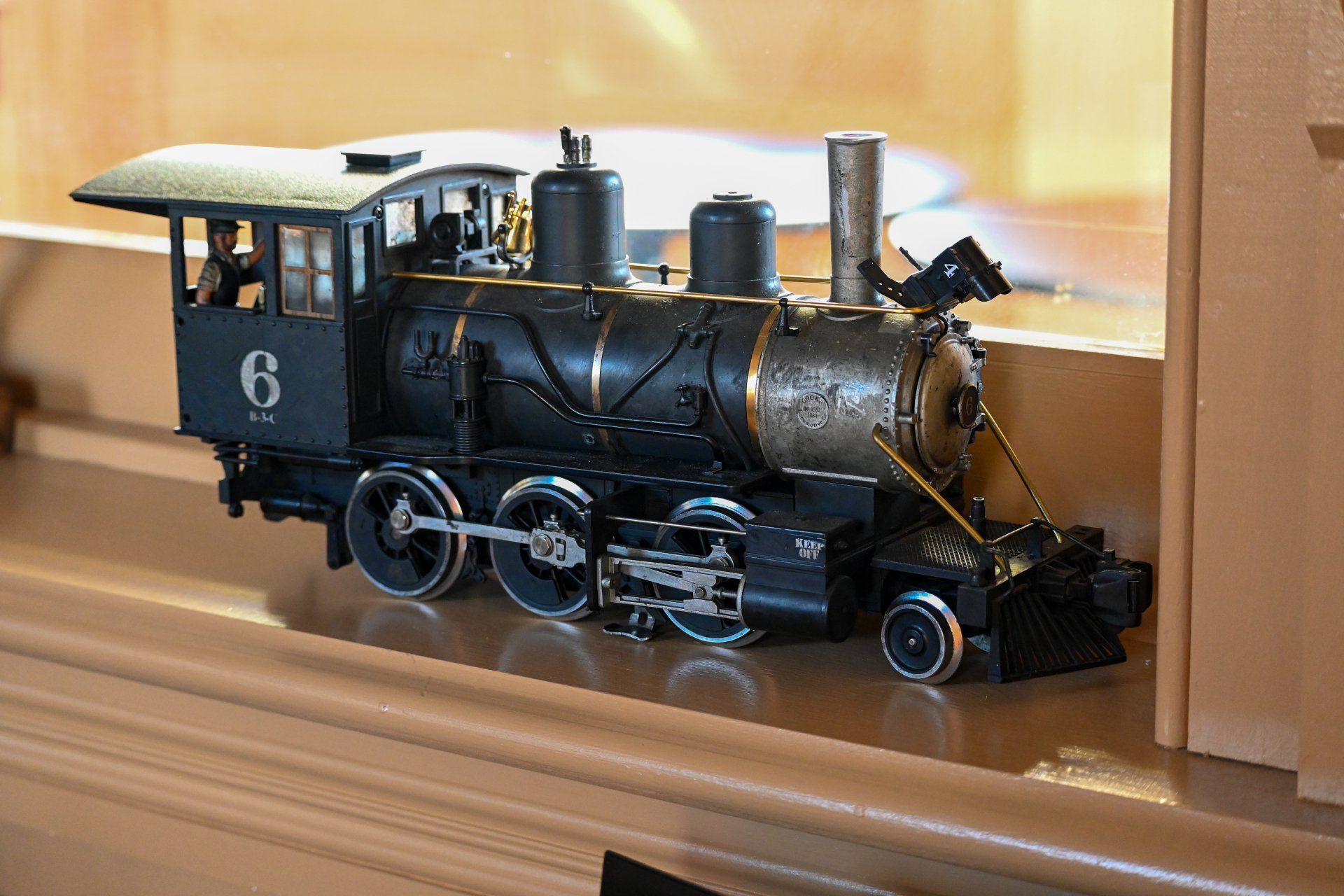 Eastburg Community Alliance, train