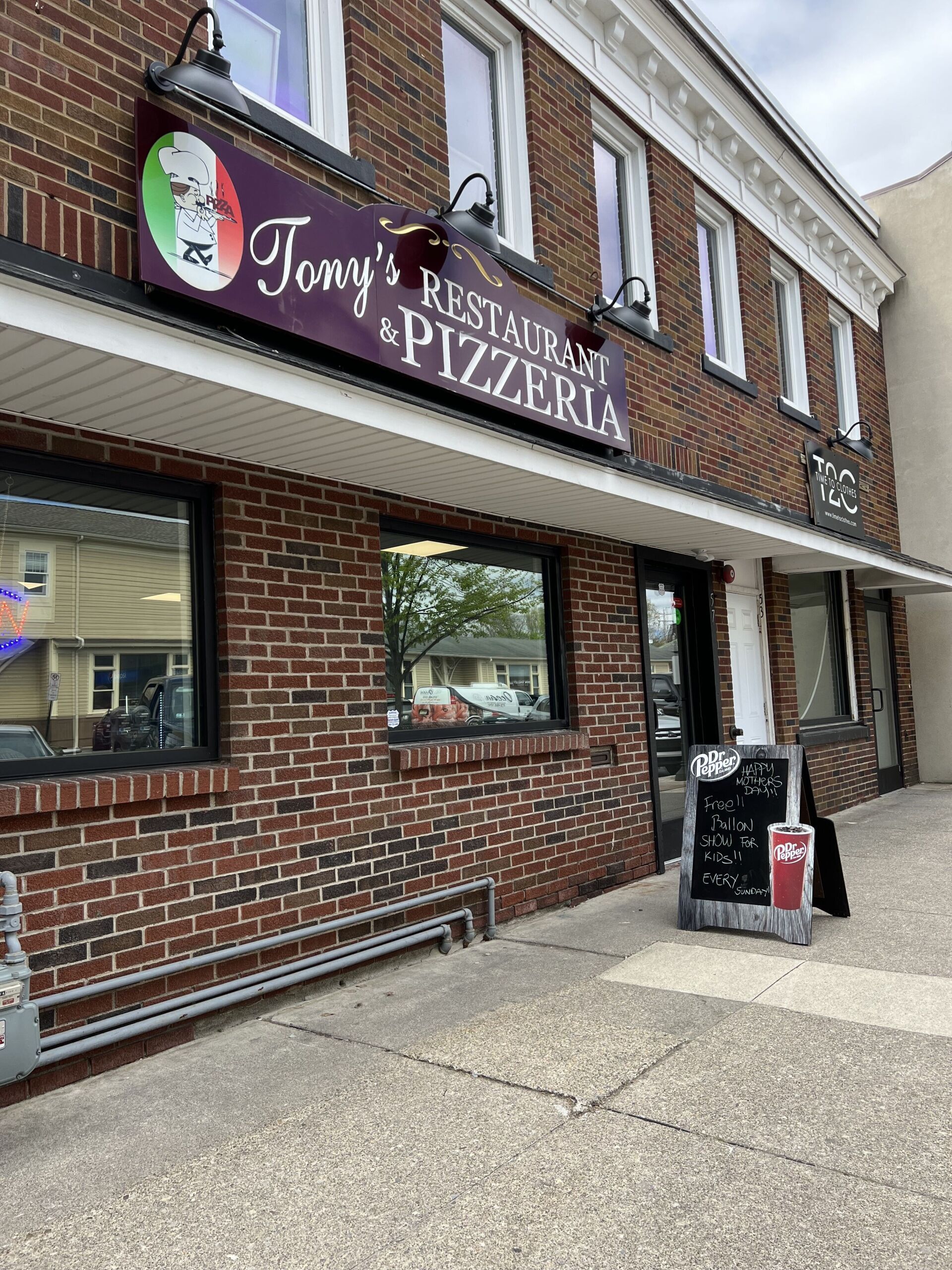 Eastburg Community Alliance, store