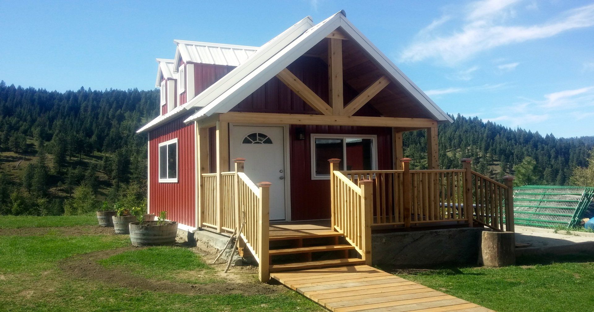cabin built by Superior Pole Building