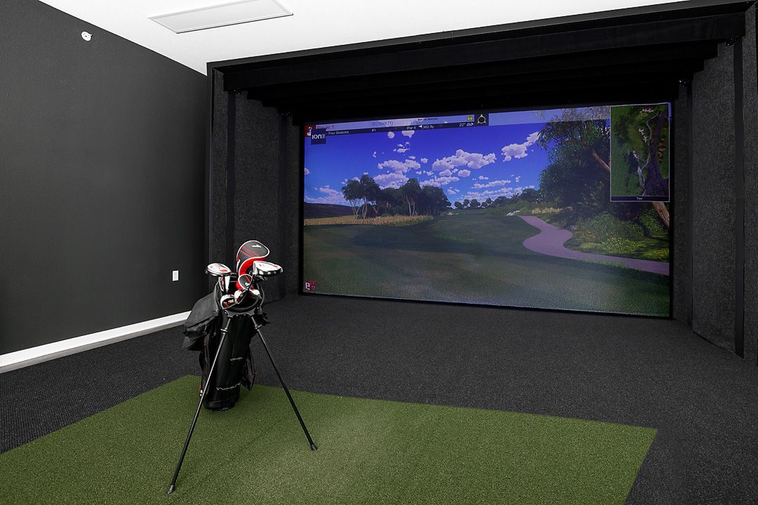 The Pines - golf range simulator