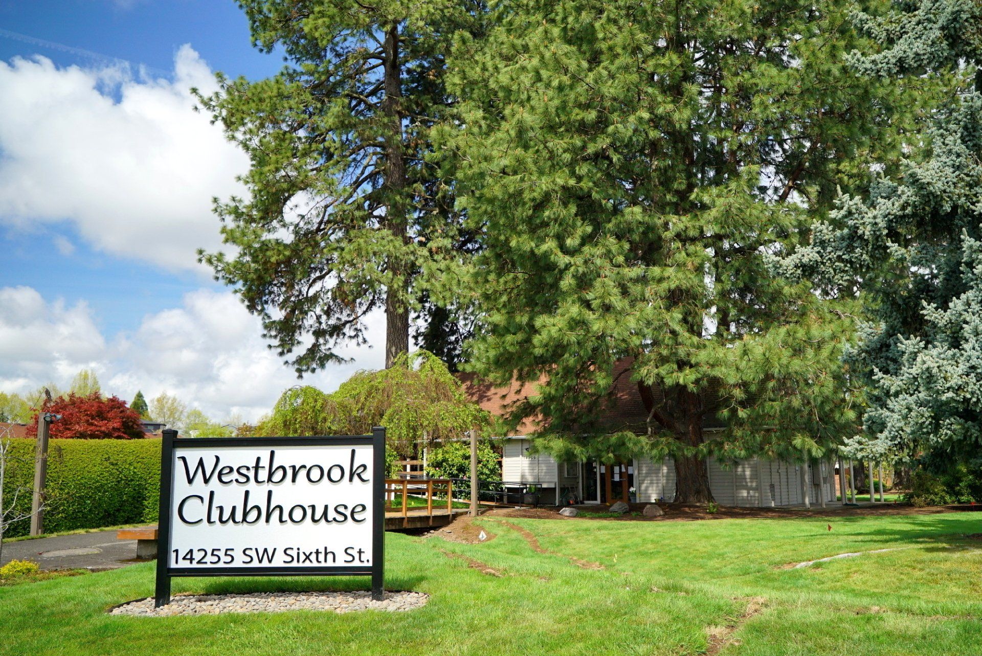 A sign for westbrook clubhouse