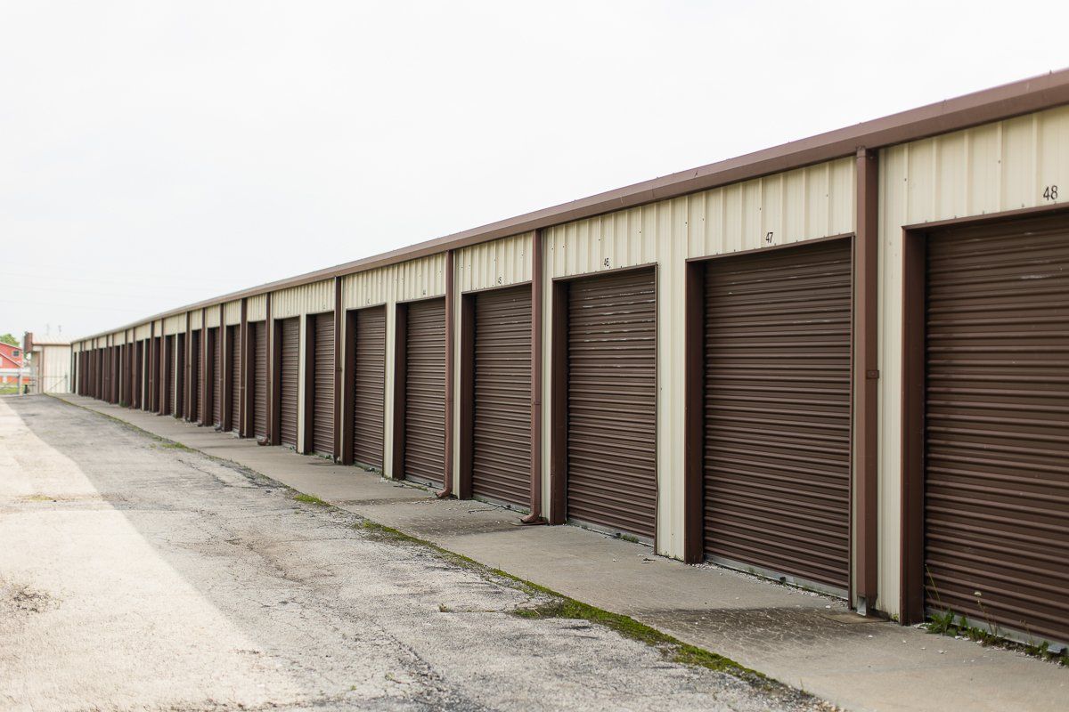 Wide shot of outside Stormore doors
