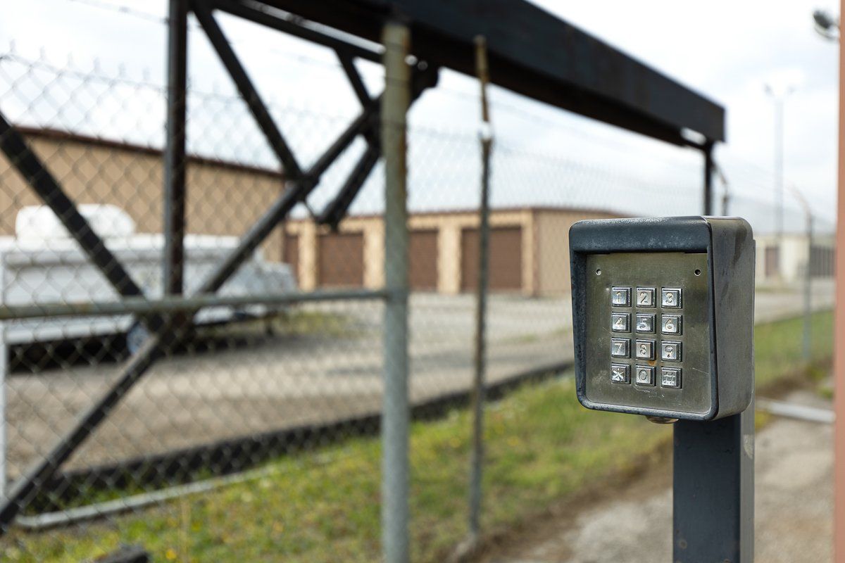 Dialpad outside of gate at Stormore