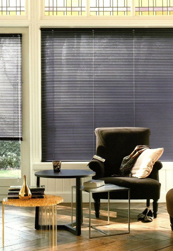 tenda veneziana in ufficio