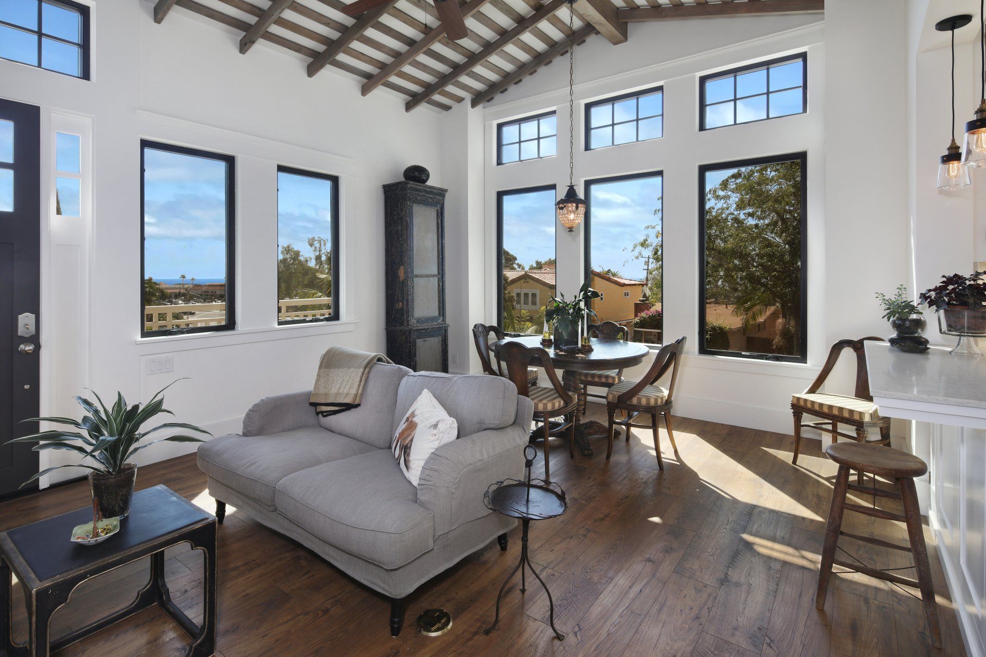 living room in craftsman house in Dana Point designed by Studio 6 Architects