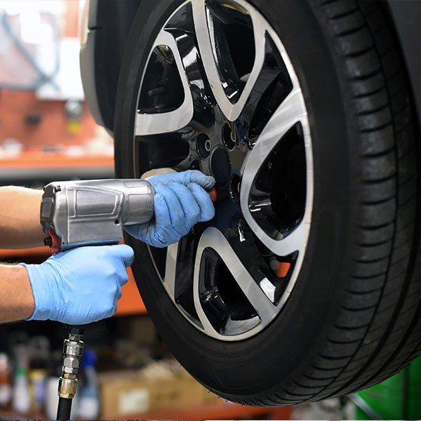 Tyres in Wellington NSW Paul’s Tyres & Farm Maintenance