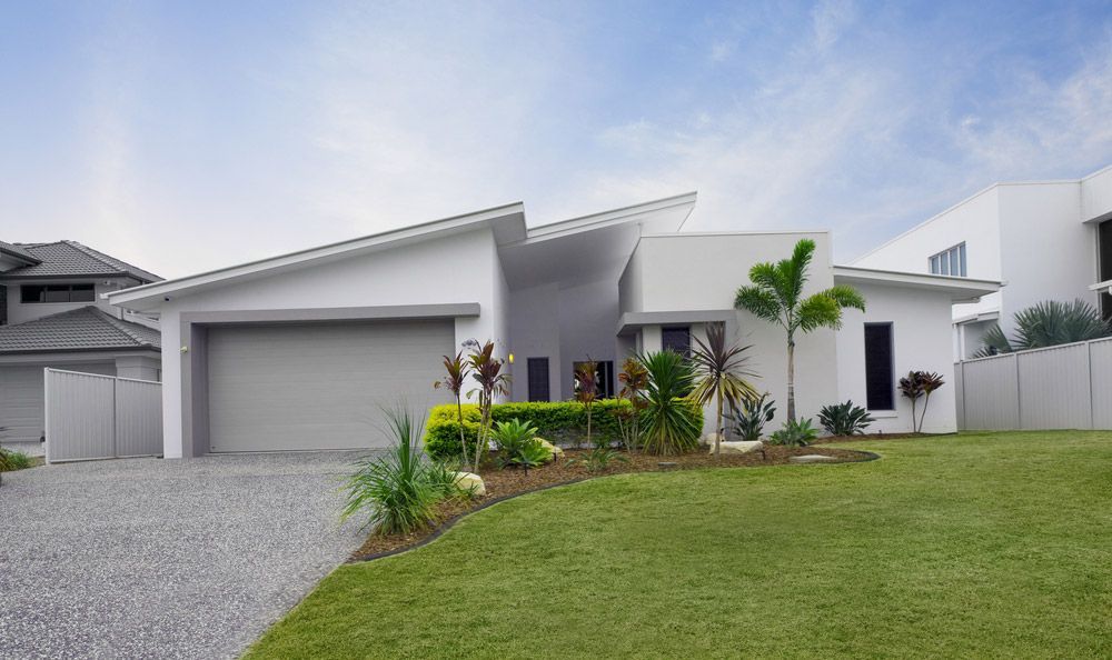 House Exterior Of Modern Town House And Painting — Professional Painters in Kingscliff, NSW