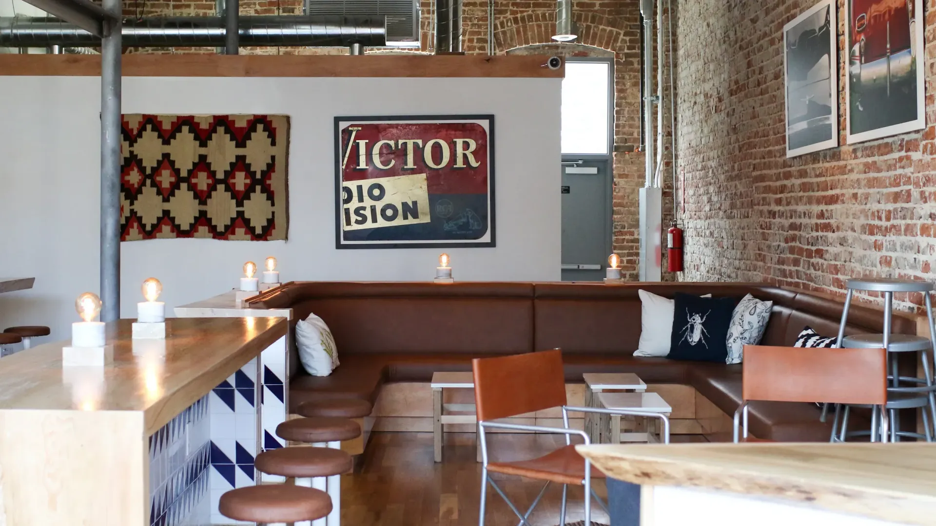 A peaceful day at Hudson Hill Coffee Shop