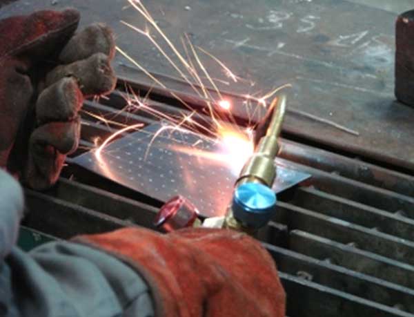 SOLDADURAS Y MAQUINADOS ESPECIALES CABALLERO -Sistema de fundición